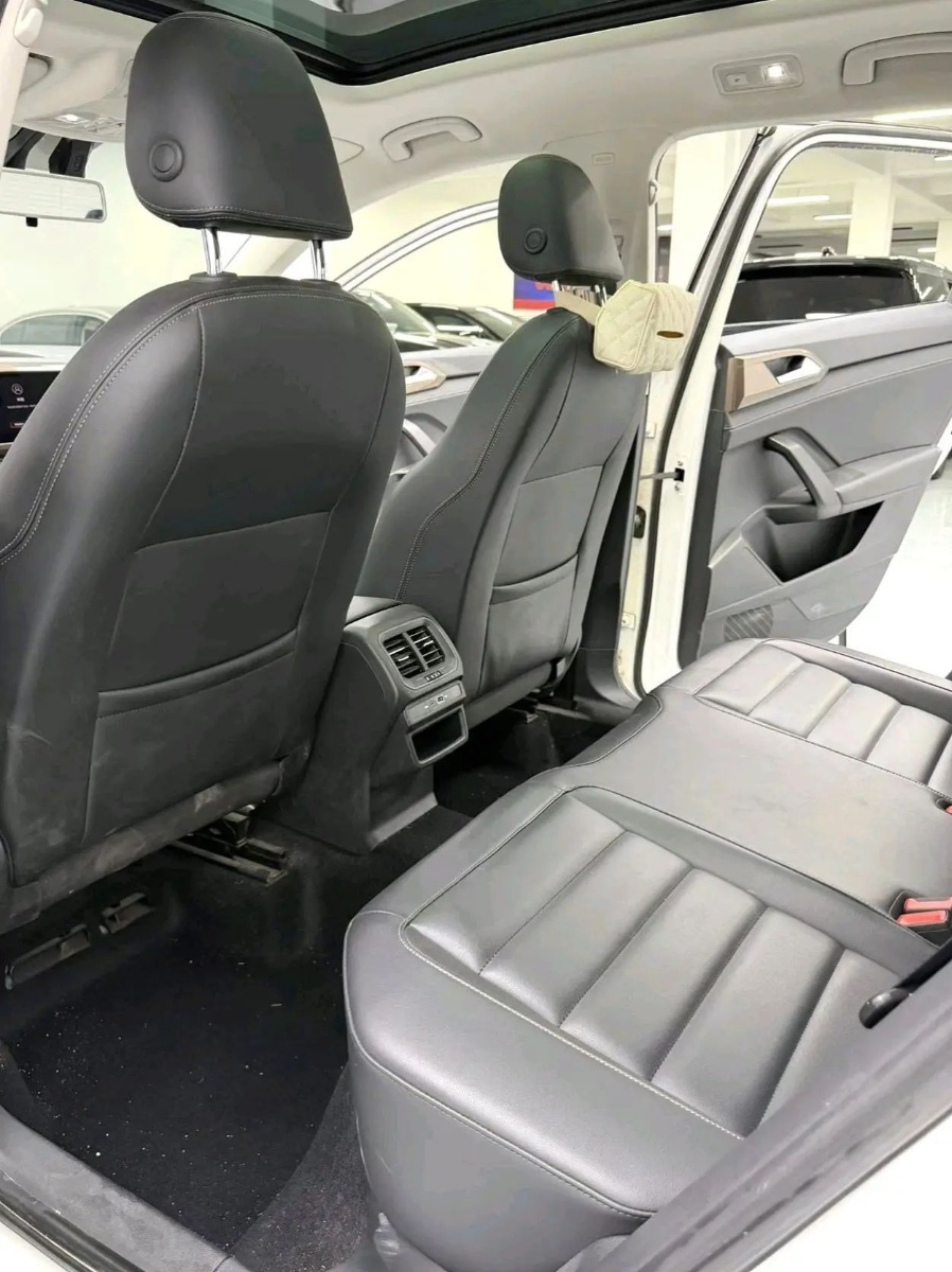 Volkswagen Tharu 2019 #5 Volkswagen Tharu 2019 immagine di auto #5