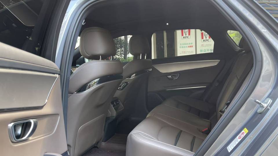 BYD Han 2021 #5 BYD Han 2021 car image #5