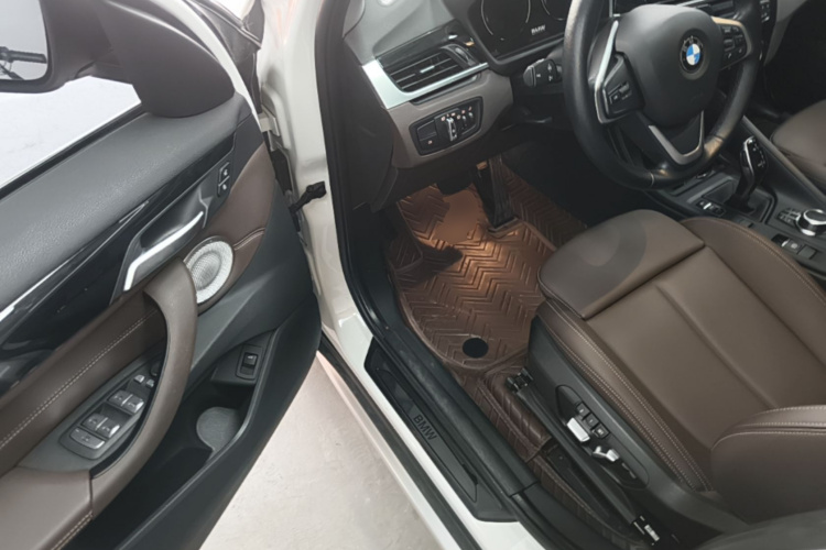 BMW X1 2022 #16 BMW X1 2022 car image #16