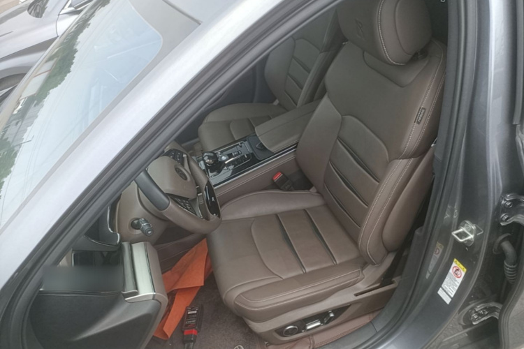 BYD Han 2022 #15 BYD Han 2022 car image #15
