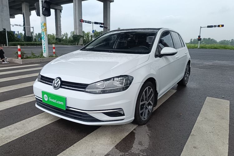 Volkswagen Golf 2020 #2 Volkswagen Golf 2020 car image #2