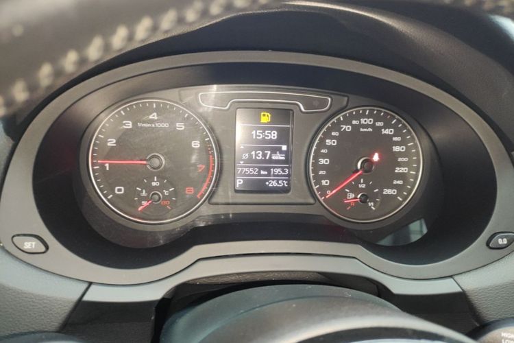 Audi Q3 2016 #12 Audi Q3 2016 car image #12