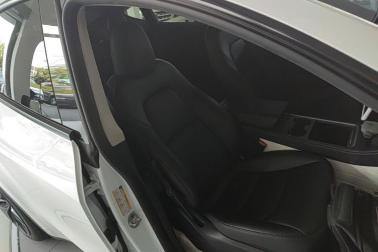 Tesla Model Y 2024 #24 Tesla Model Y 2024 car image #24