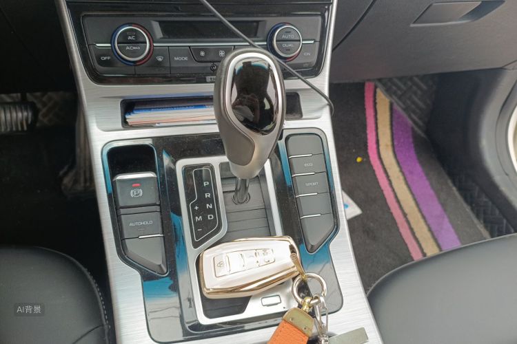 GEELY Emgrand GS 2019 car image #16