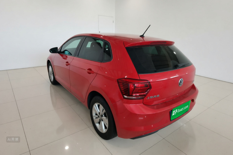 Volkswagen Polo 2019 car image #5