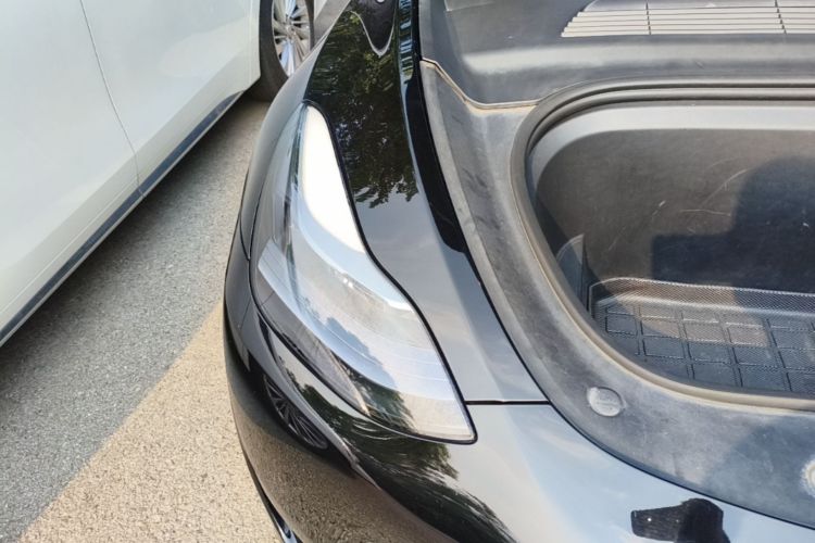 Tesla Model Y 2022 #8 Tesla Model Y 2022 car image #8