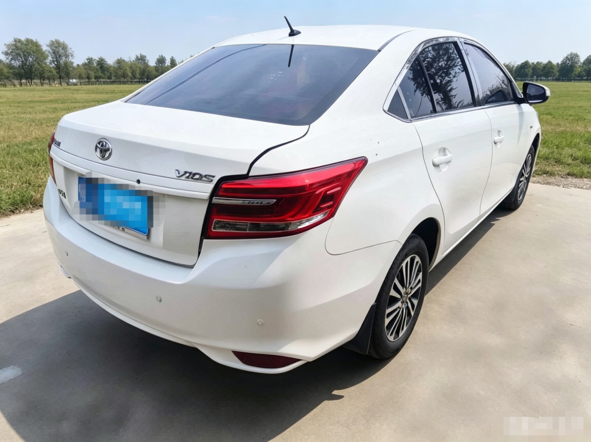 Toyota Vios 2018 #2 Toyota Vios 2018 صورة سيارة #2