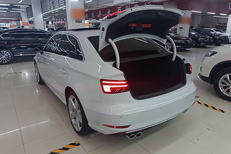Audi A3 2018 صورة سيارة #5