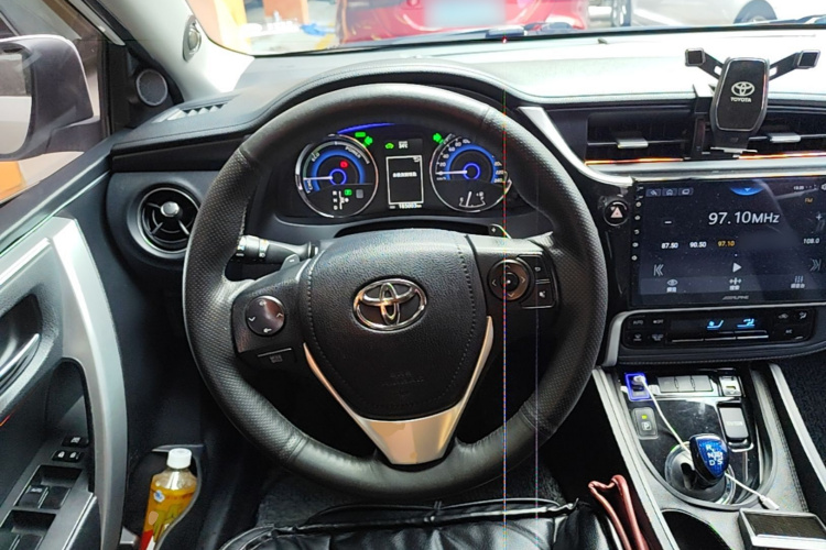Toyota Corolla 2017 car image #11