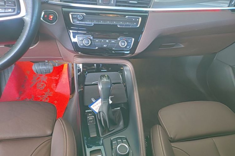 BMW X1 2019 imagen de coche #14