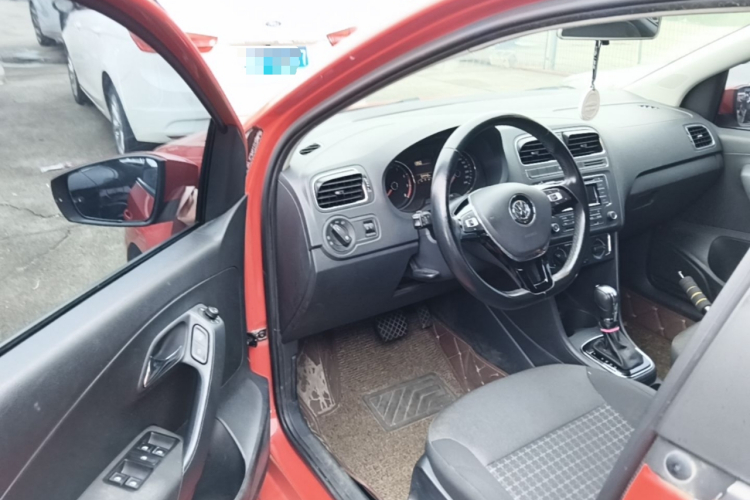 Volkswagen Polo 2016 #18 Volkswagen Polo 2016 car image #18