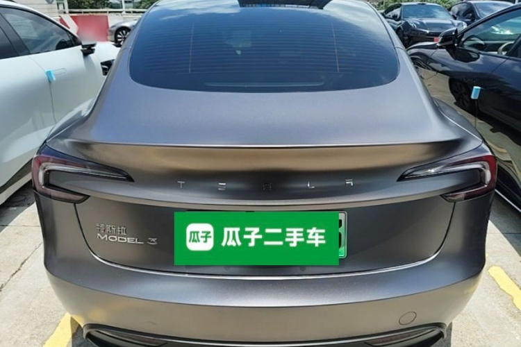 Tesla Model 3 2024 car image #6