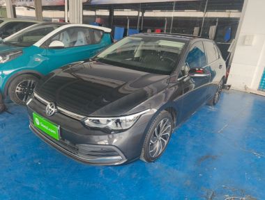 Volkswagen Golf 2022 car image 
