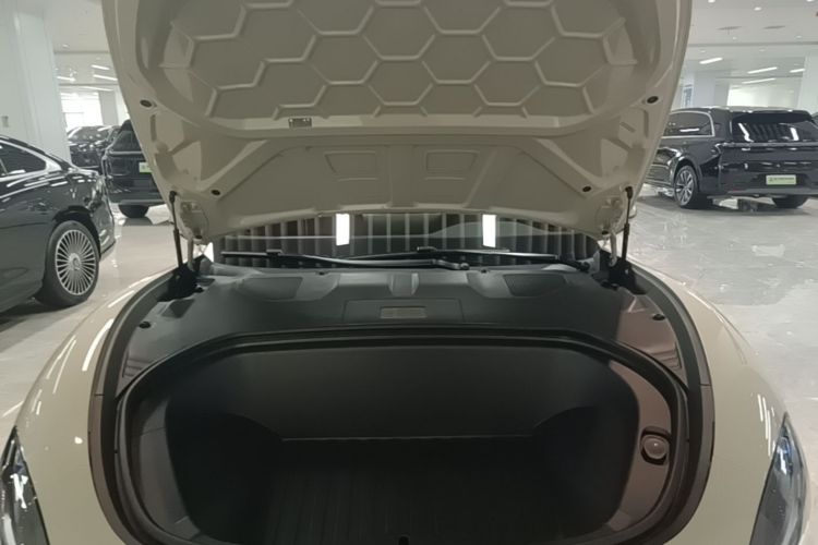 MI SU7 2025 car image #22