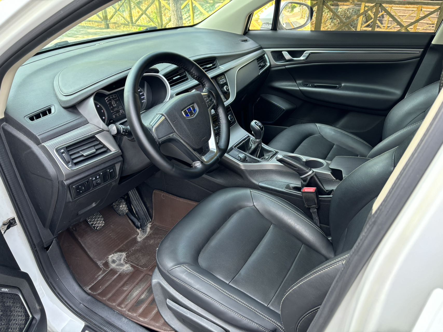GEELY Emgrand GS 2016 car image #7