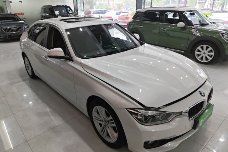 BMW 3 Series 2017 #4 BMW 3 Series 2017 car image #4