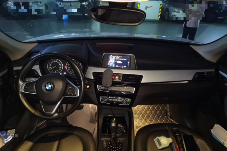 BMW X1 2017 car image #11