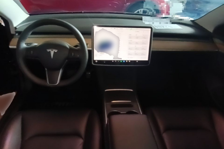 Tesla Model 3 2023 car image #10