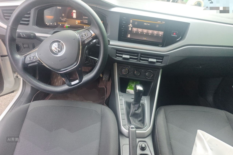 Volkswagen Polo 2024 car image #11