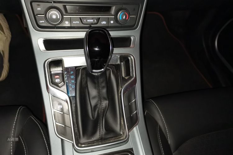 GEELY Emgrand 2022 car image #16