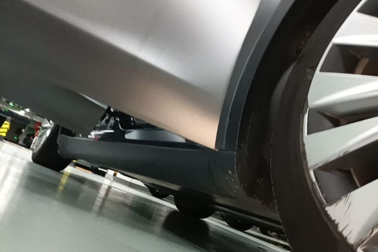 Tesla Model Y 2023 car image #26