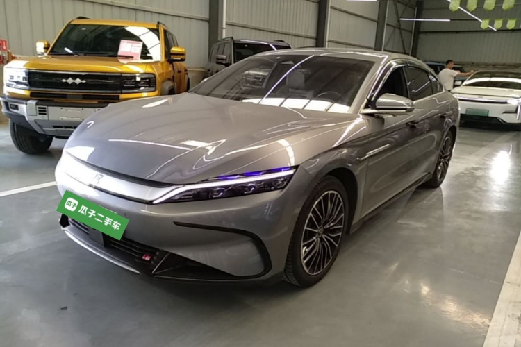 BYD Han 2023 car image #2