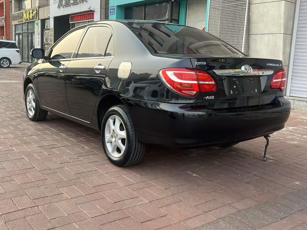 Toyota Corolla (Classic) 2015 صورة سيارة #4