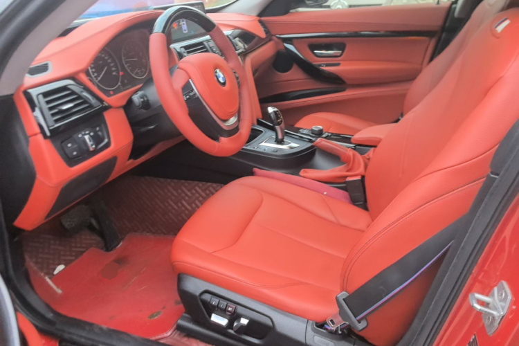 BMW 3 Series GT 2016 immagine di auto #15