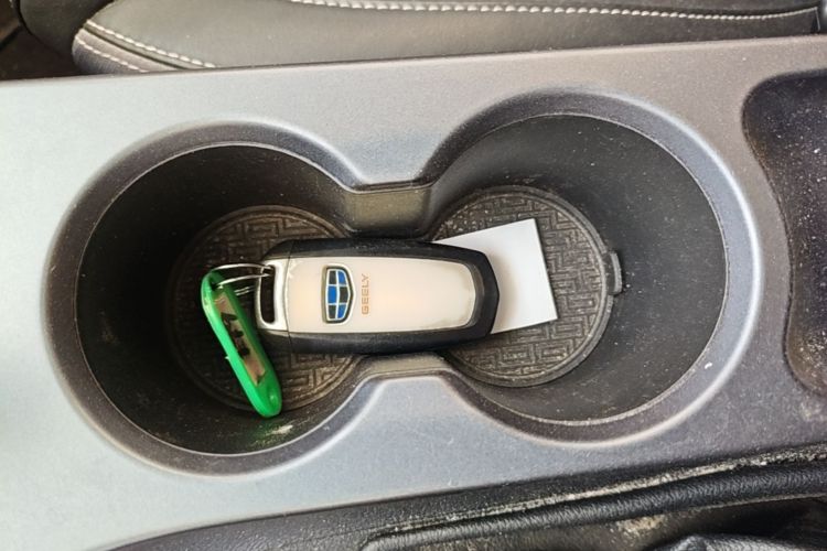 GEELY Emgrand 2019 #9 GEELY Emgrand 2019 car image #9