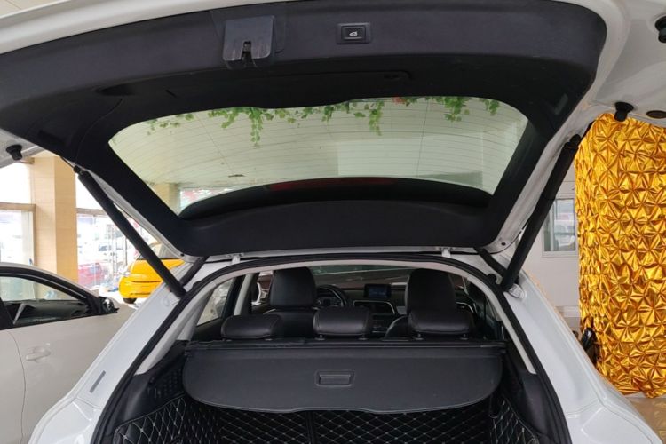Audi Q3 2017 #19 Audi Q3 2017 car image #19