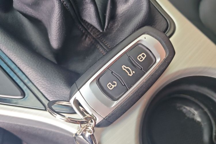 GEELY Emgrand GL 2017 car image #9