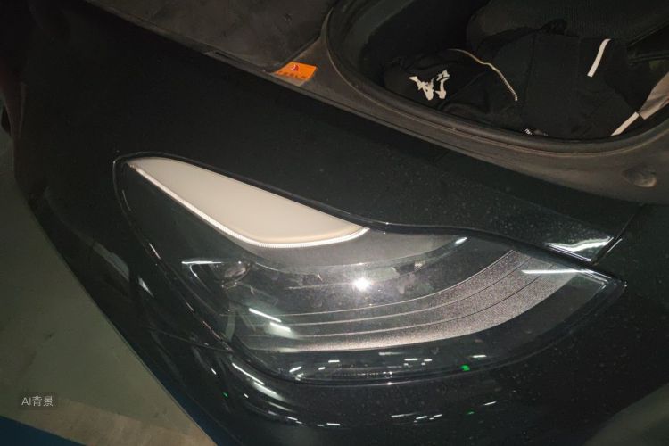 Tesla Model Y 2021 car image #8