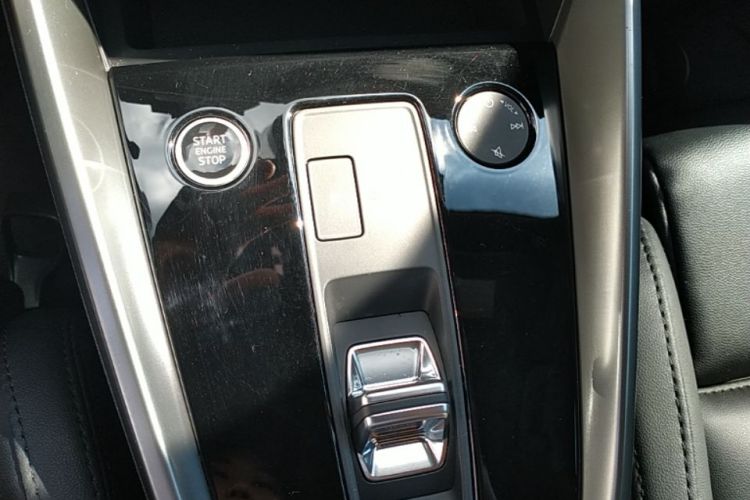 Audi A3 2021 صورة سيارة #22