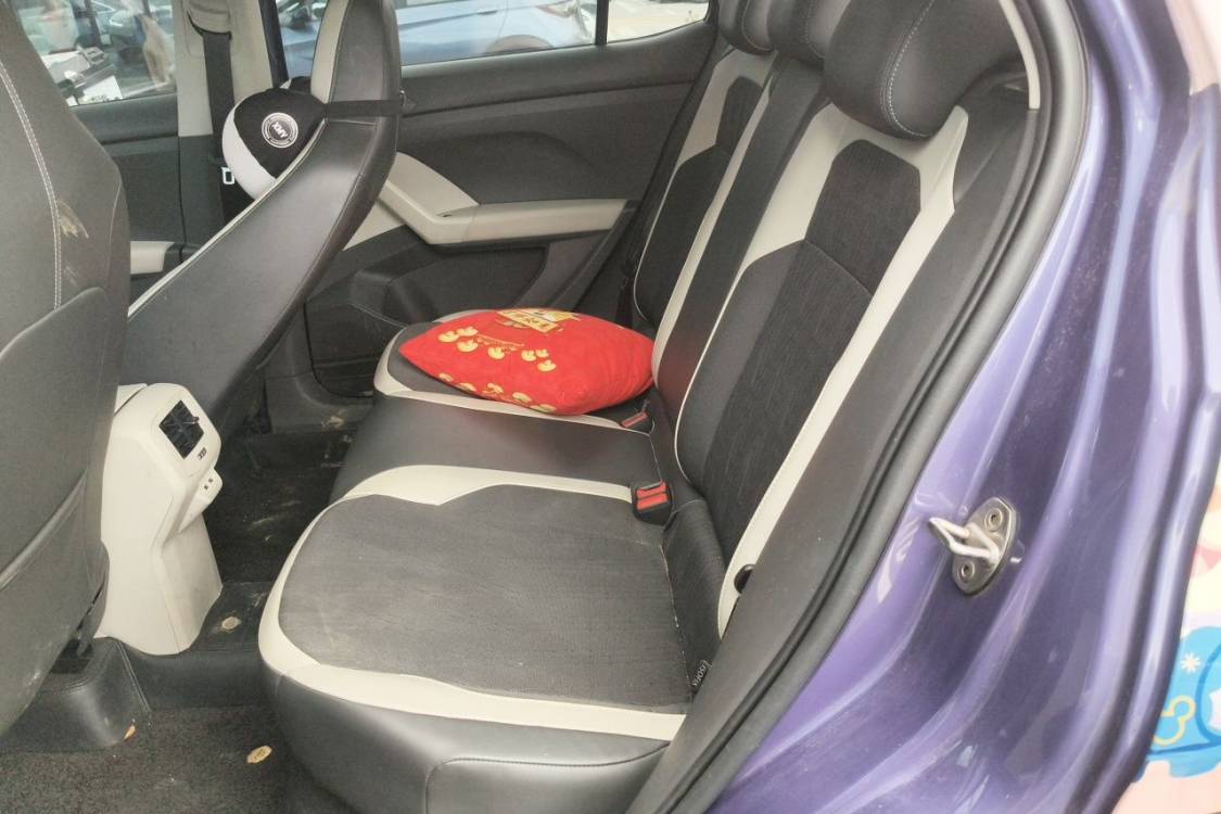 Volkswagen T-Cross 2020 car image #19