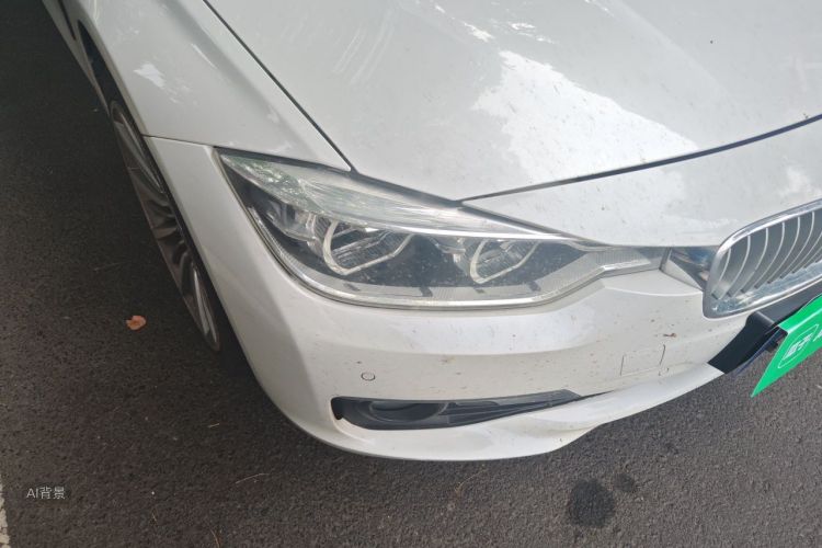 BMW 3 Series 2019 car image #8