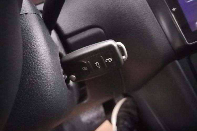 Volkswagen Polo 2019 car image #9