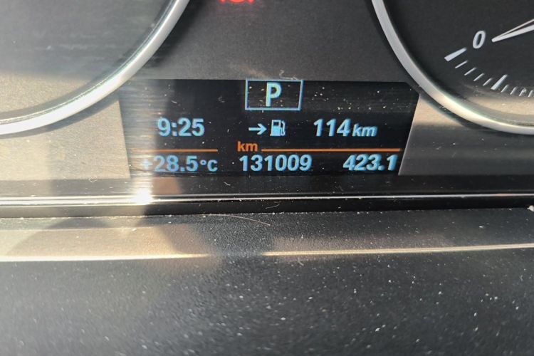 BMW 3 Series 2017 car image #8