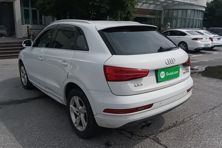 Audi Q3 2017 #5 Audi Q3 2017 car image #5