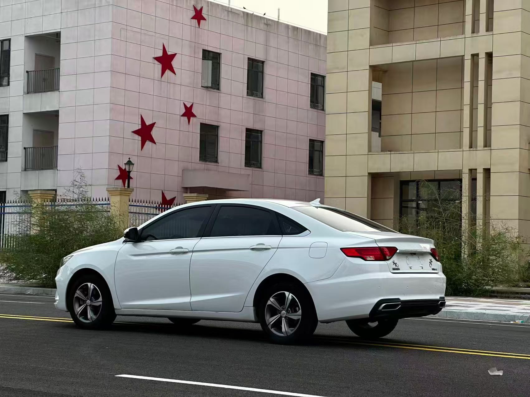GEELY Emgrand GL 2018 car image #7
