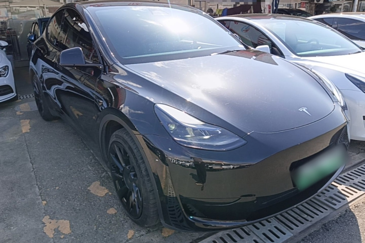 Tesla Model Y 2022 #6 Tesla Model Y 2022 immagine di auto #6