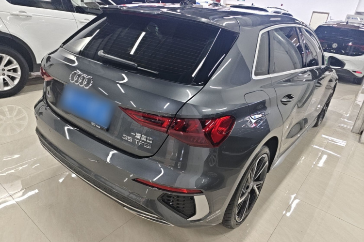 Audi A3 2023 car image #5