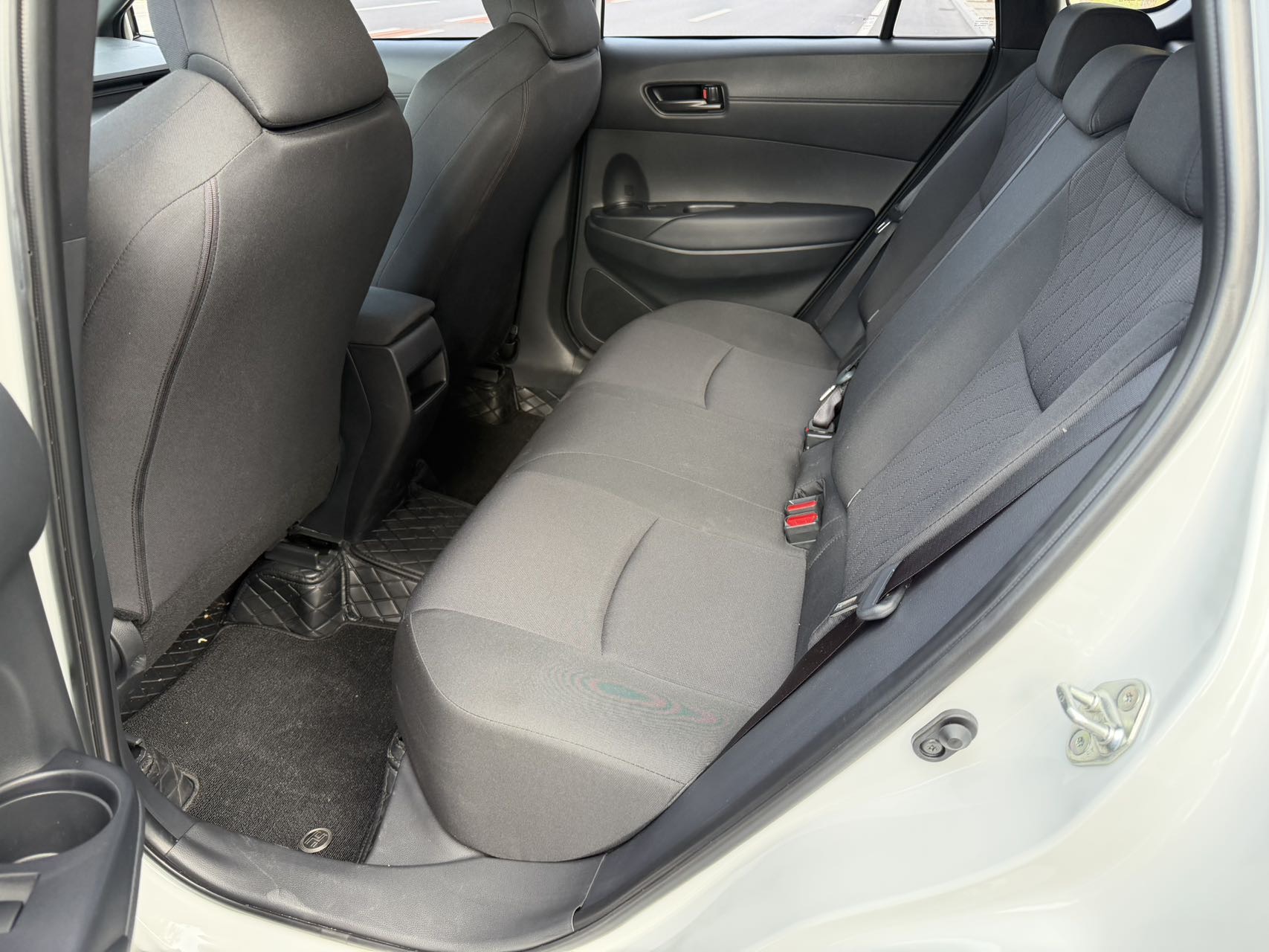 Toyota Corolla Cross 2026 car image #5