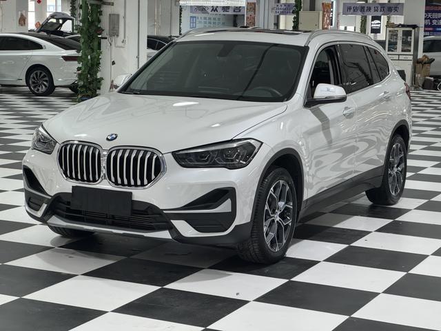 BMW X1 2020 car image #11