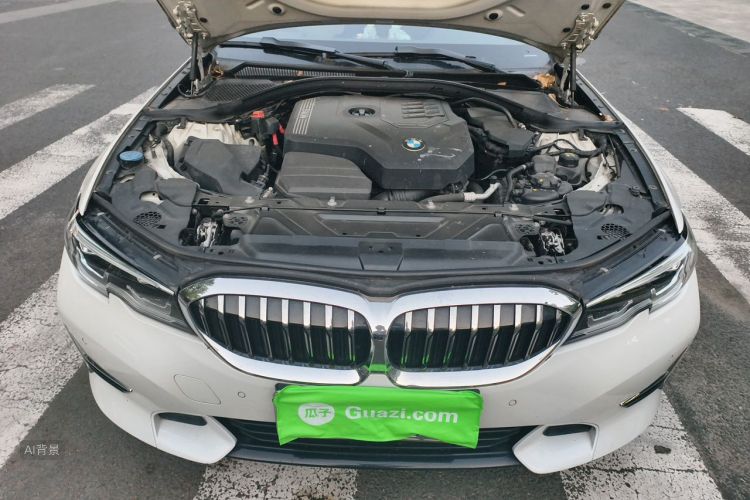 BMW 3 Series 2020 car image #22