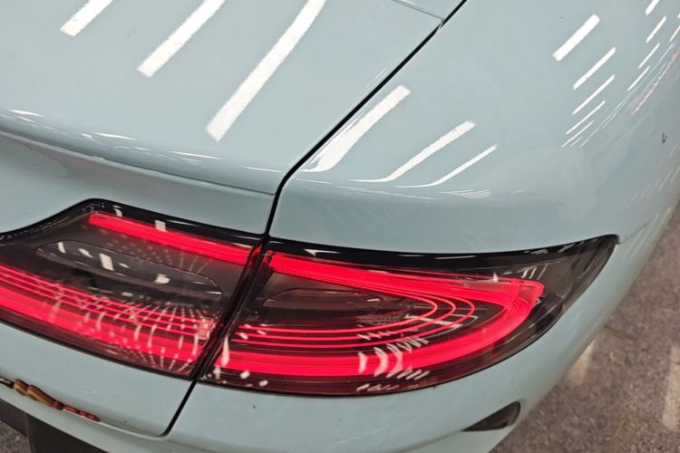 MI SU7 2024 car image #8