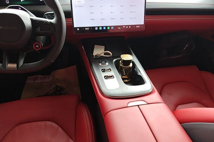 MI SU7 2025 car image #18