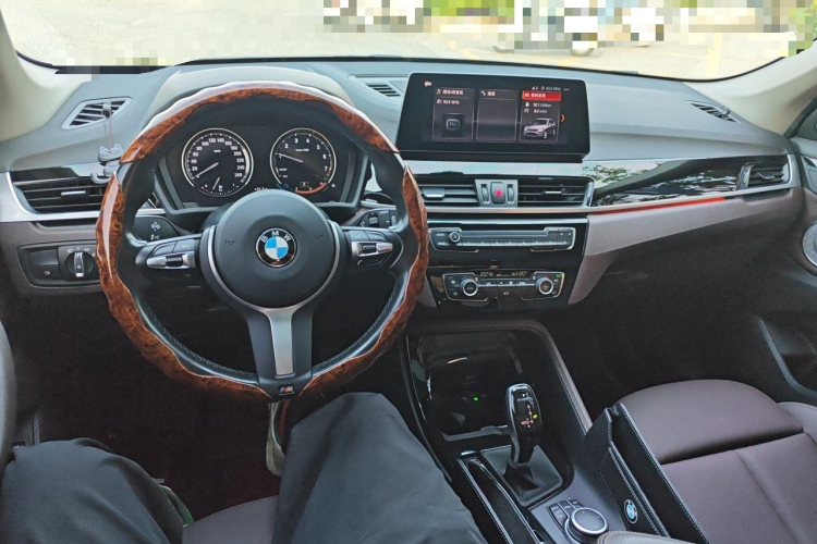 BMW X1 2021 car image #7