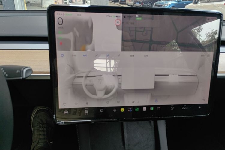 Tesla Model 3 2022 #17 Tesla Model 3 2022 صورة سيارة #17