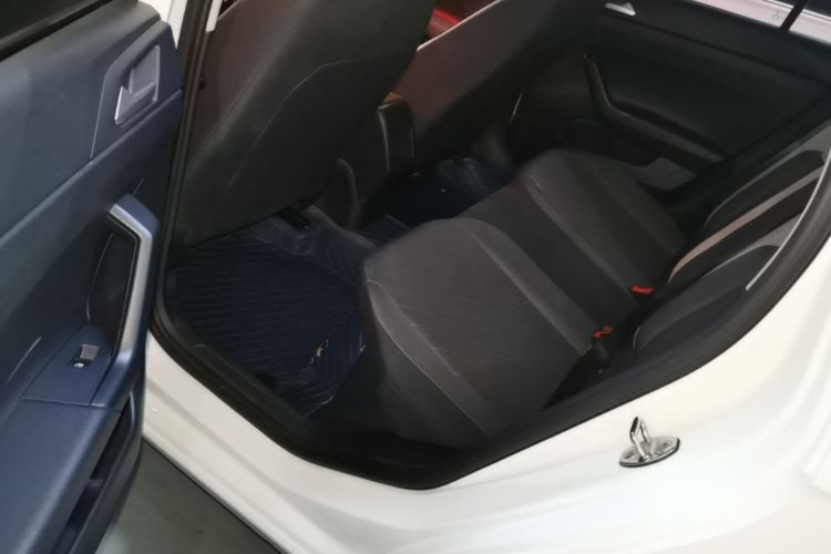 Volkswagen Lavida 2025 car image #13