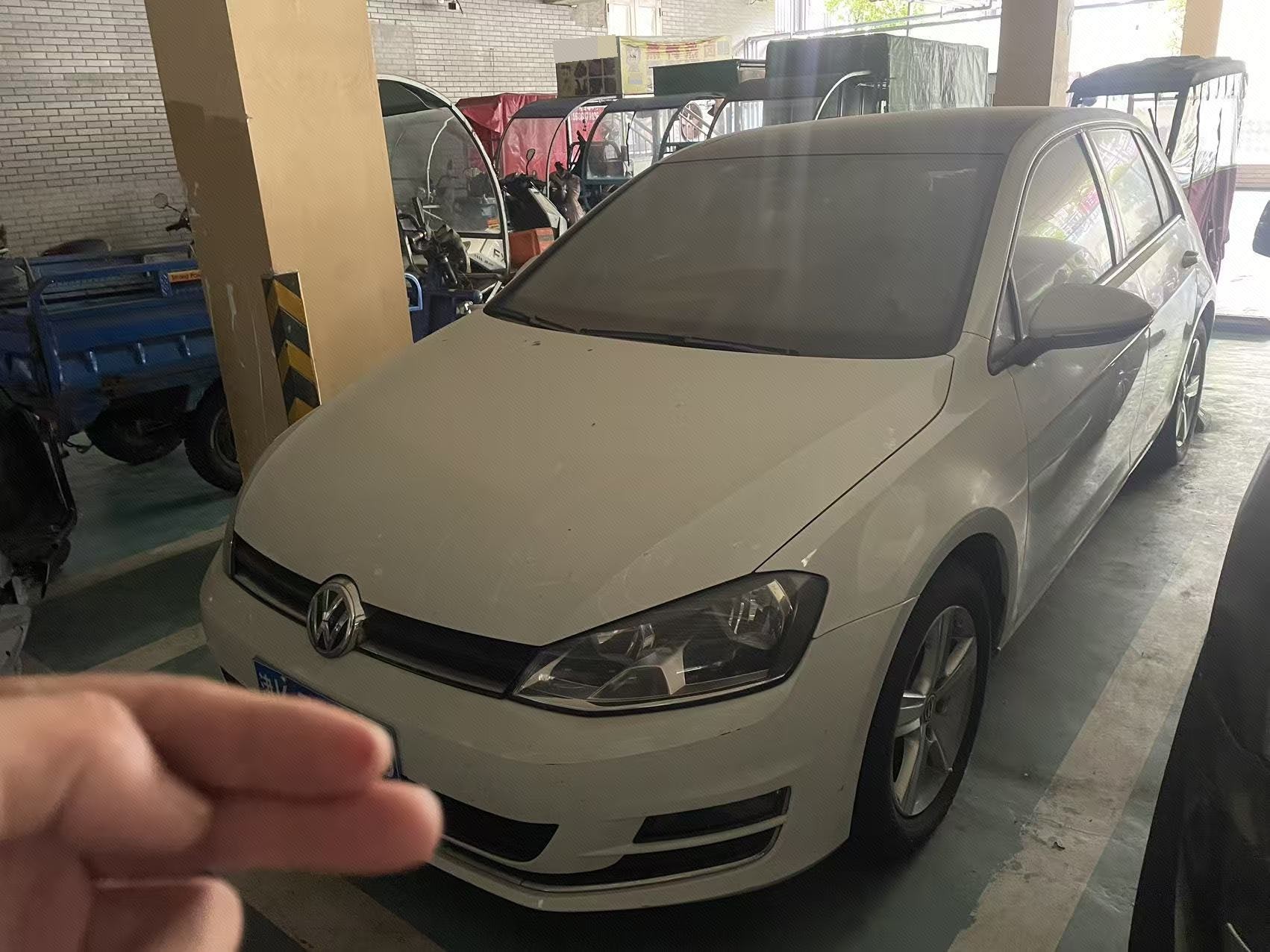2016 car image 